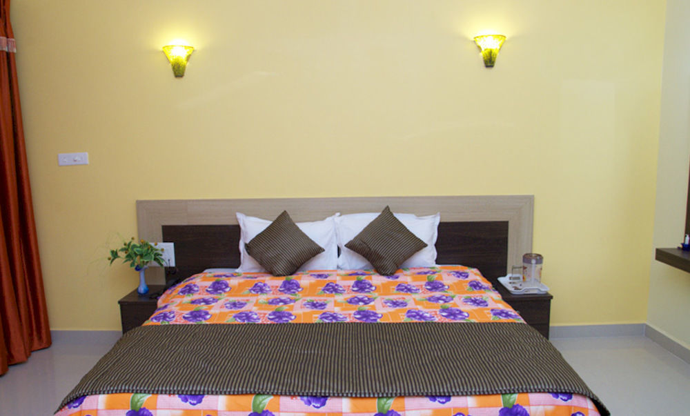 Rbr Suites Calangute Zewnętrze zdjęcie