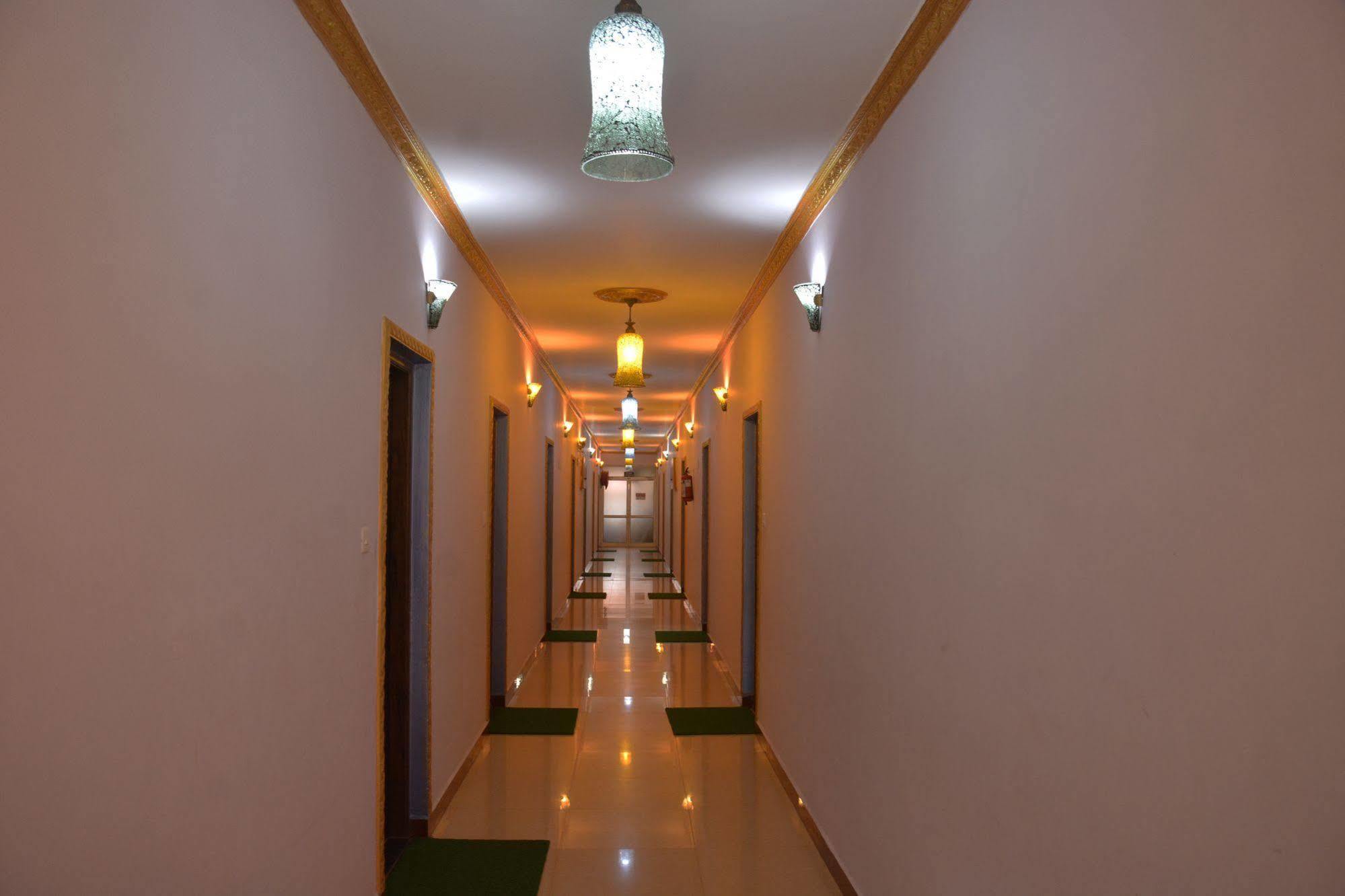Rbr Suites Calangute Zewnętrze zdjęcie