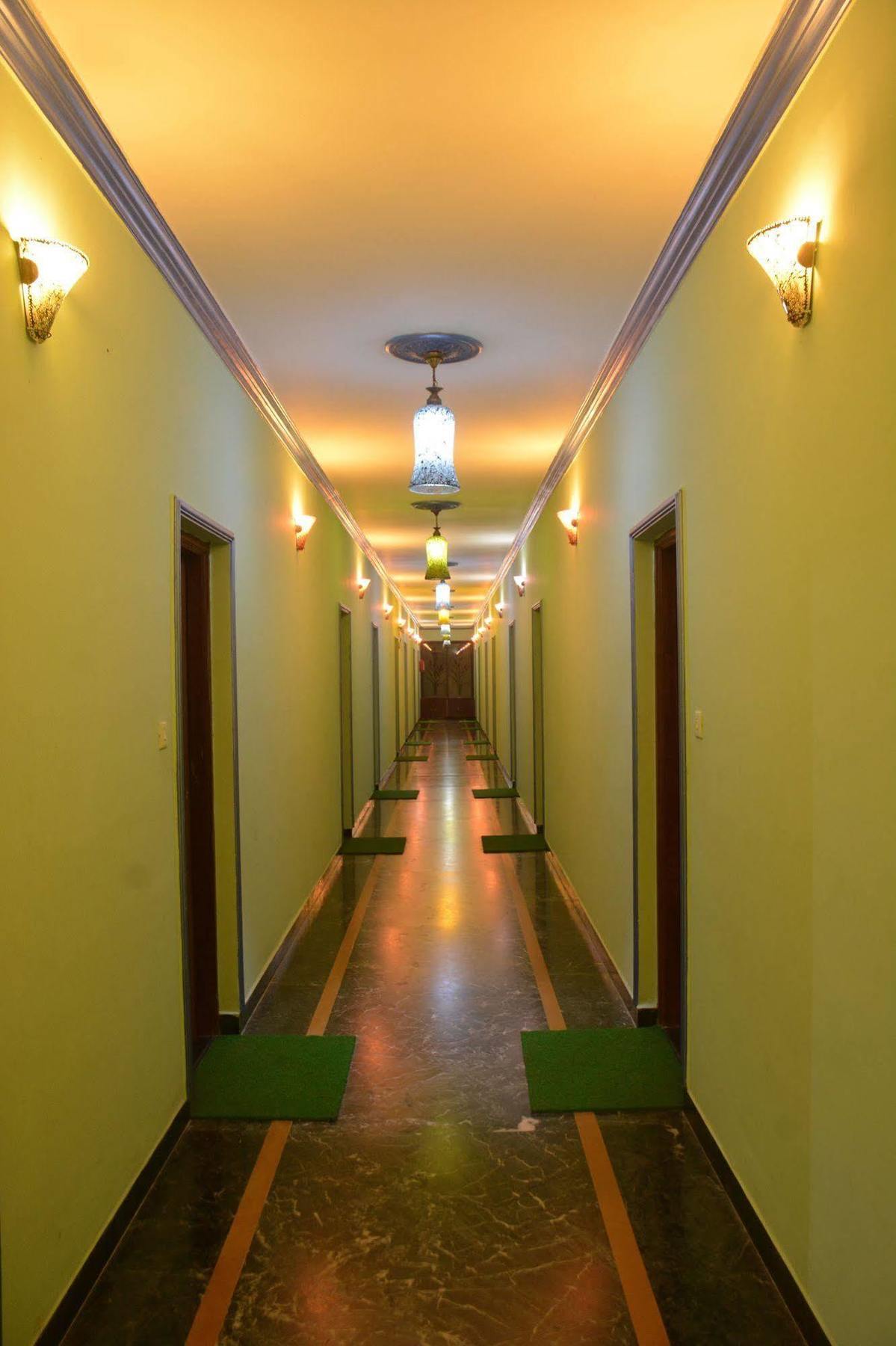 Rbr Suites Calangute Zewnętrze zdjęcie
